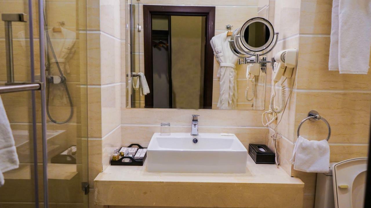 Jelsominohotel Αστάνα Εξωτερικό φωτογραφία
