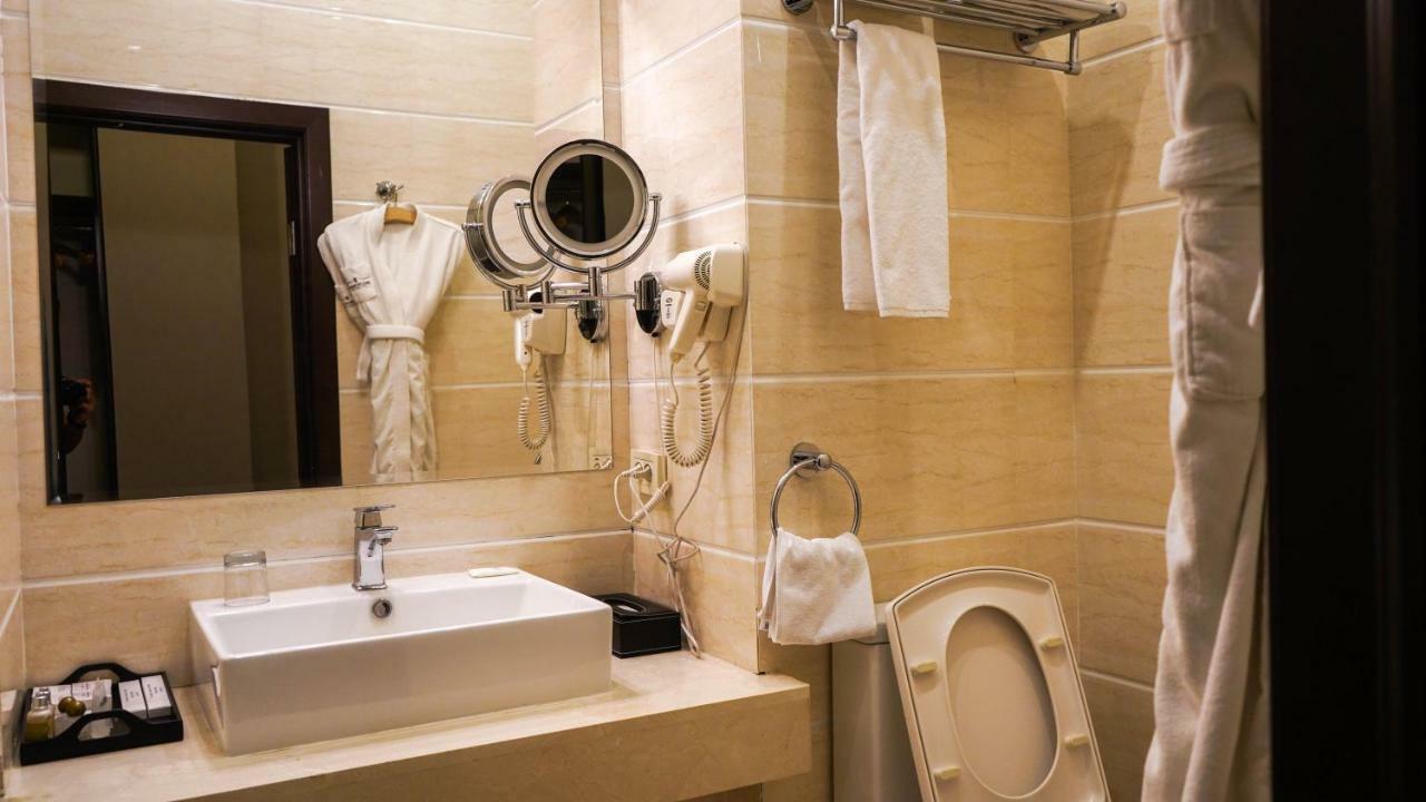Jelsominohotel Αστάνα Εξωτερικό φωτογραφία