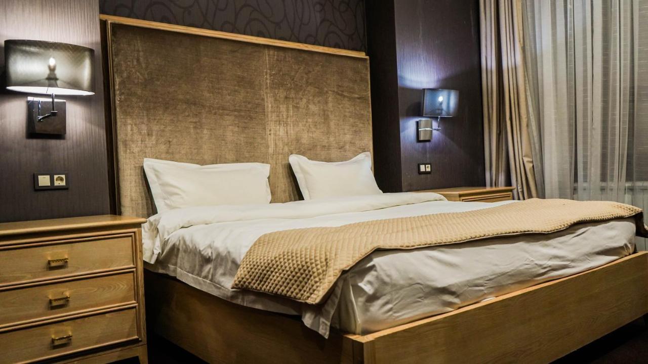 Jelsominohotel Αστάνα Εξωτερικό φωτογραφία