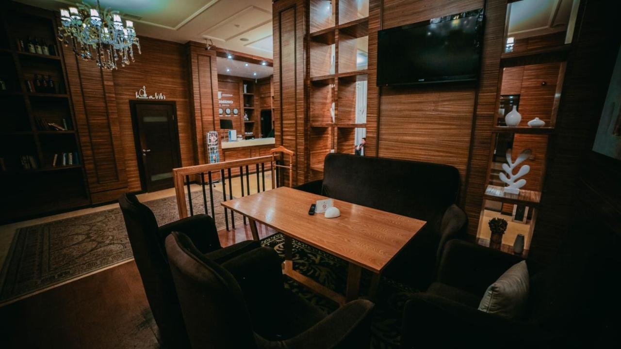 Jelsominohotel Αστάνα Εξωτερικό φωτογραφία
