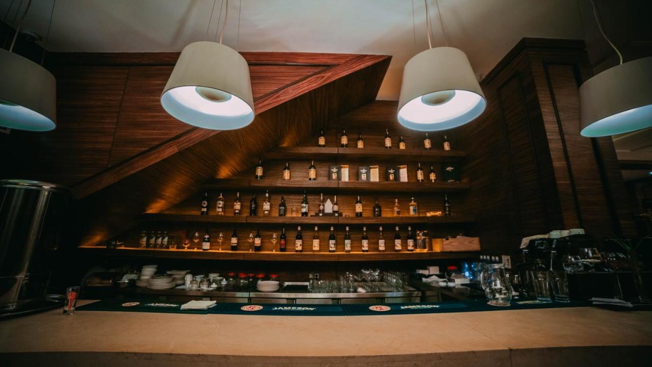 Jelsominohotel Αστάνα Εξωτερικό φωτογραφία
